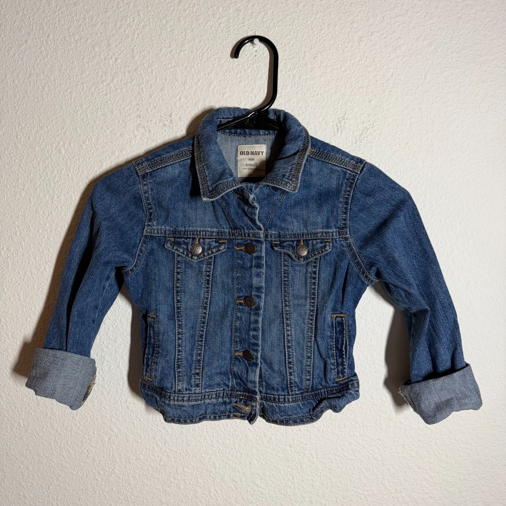 Old Navy Cropped Trucker Jacket Womens Small Blue Denim Button Front Light Wash